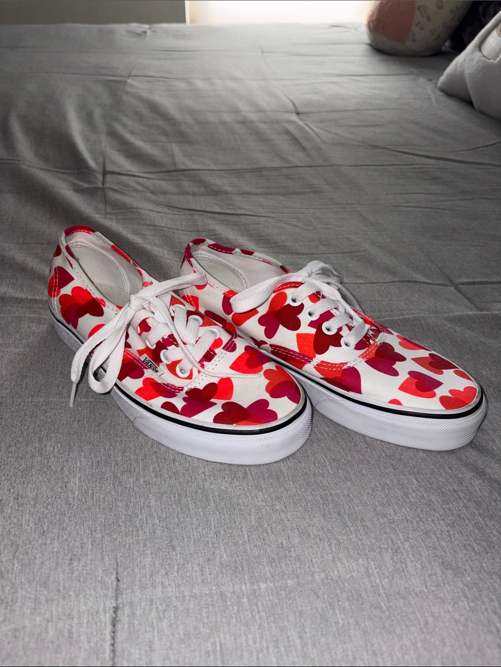 Vans Low Top Sneakers in White with Red & Pink Heart Print